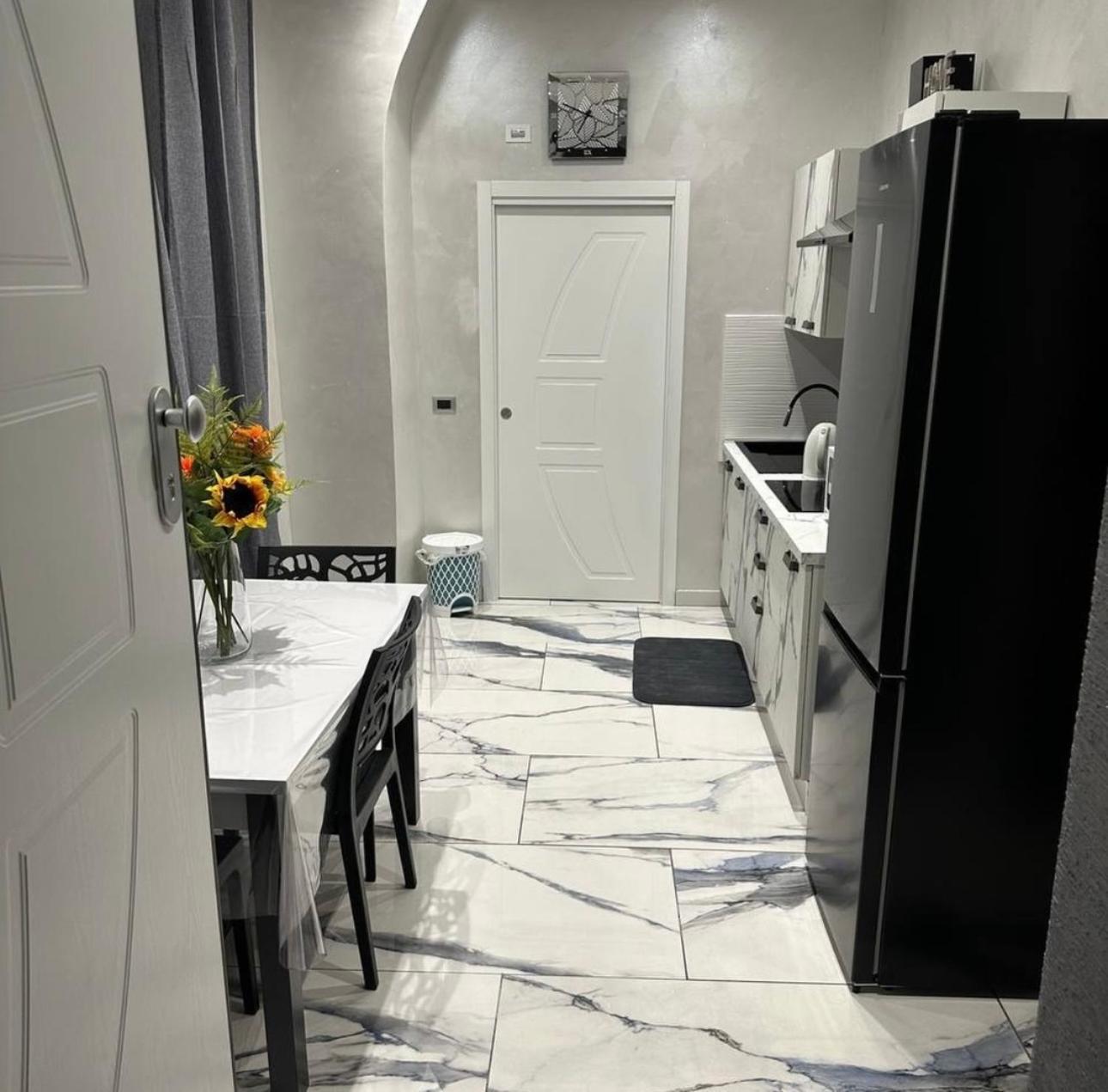Naomi Luxury Home คาตาเนีย ภายนอก รูปภาพ